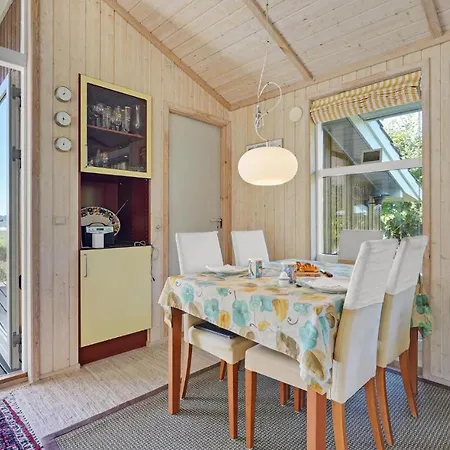 Cozy In With Wifi Holbæk